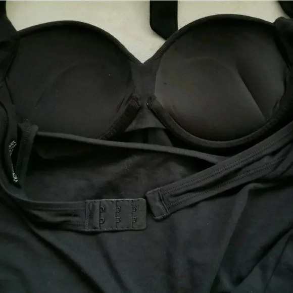 VICTORIA’S SECRET Miraculous Bombshell Bra Top Black Beaded Padded Halter 34A - Picture 10 of 10